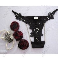 String Dentelle et Strass noir taille unique réglable